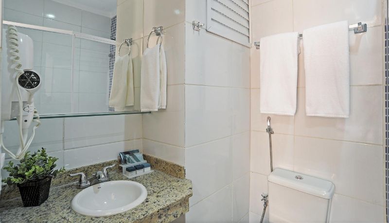 Salle de bain - The Hill Executive