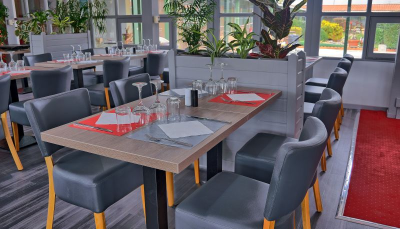 Restaurant - Hotel Les Jardins d' Epone