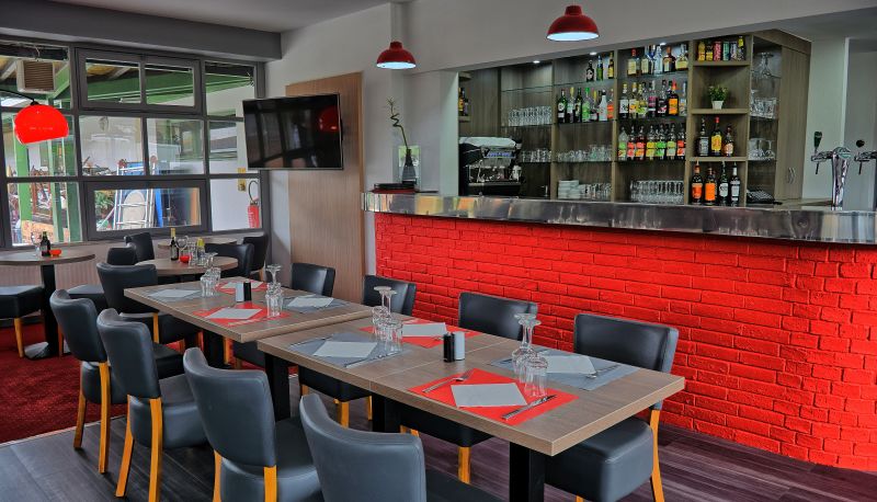 Restaurant - Hotel Les Jardins d' Epone