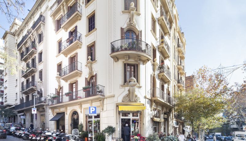 Hotel outdoor area - thesuites Barcelona