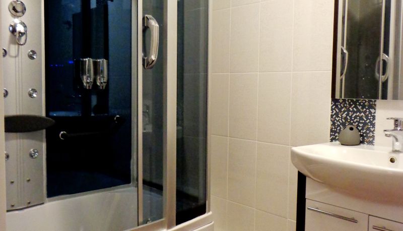 Apartment - Mark Plaza