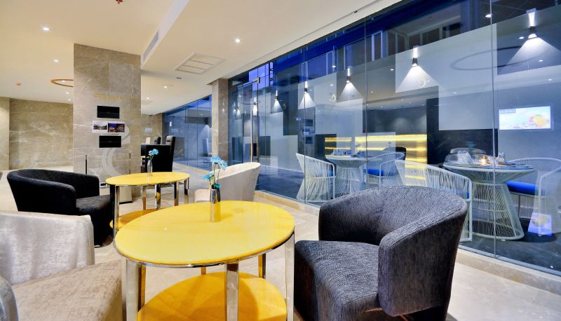 Hal - Centra by Centara Avenue Hotel Pattaya