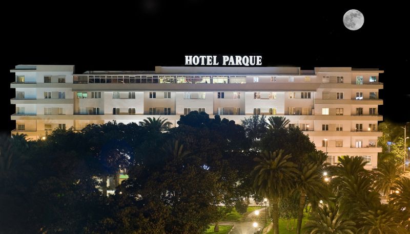 Zona exterior del hotel - Sercotel Hotel Parque