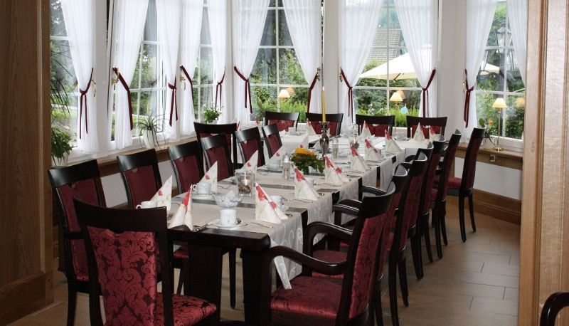 Salle de petit-déjeuner dans le restaurant - Landgasthof Hoffmann