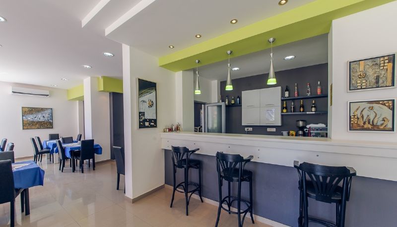 Bar - Hotel Novi