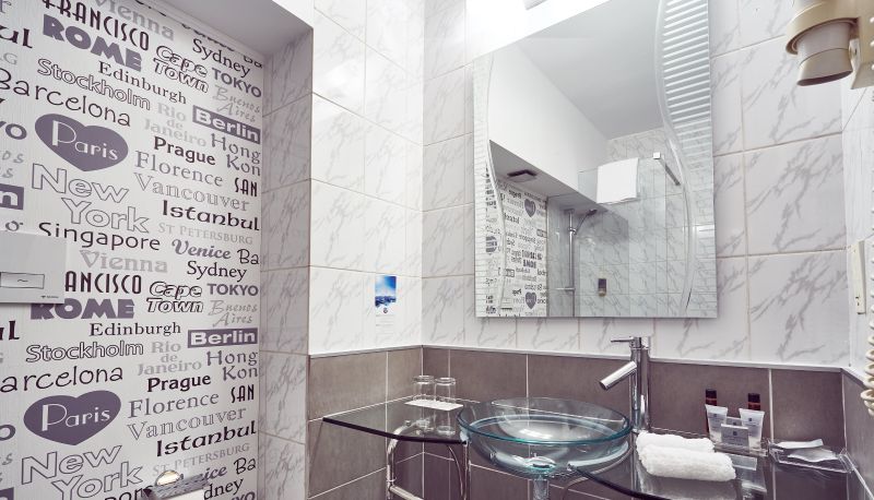 Bathroom - Continental Forum Tirgu Mures