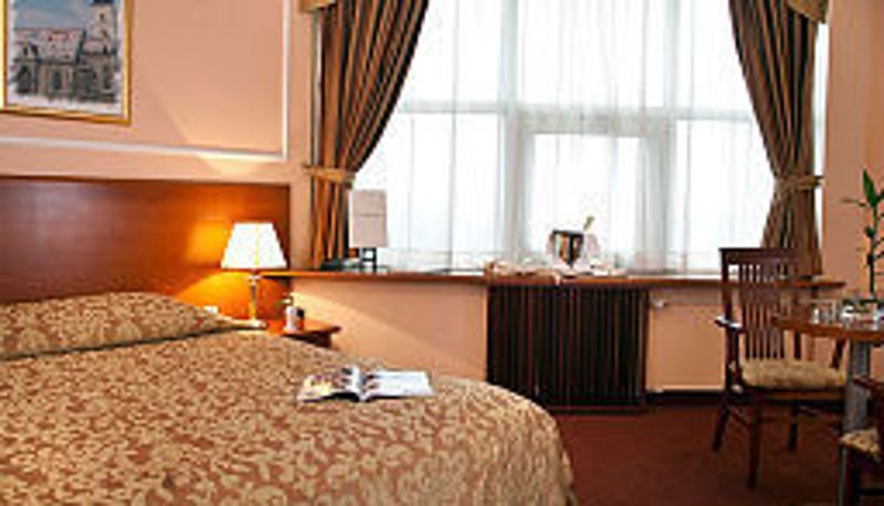 Room - Holiday