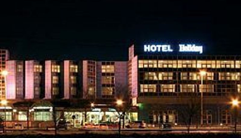 Exterior view - Holiday