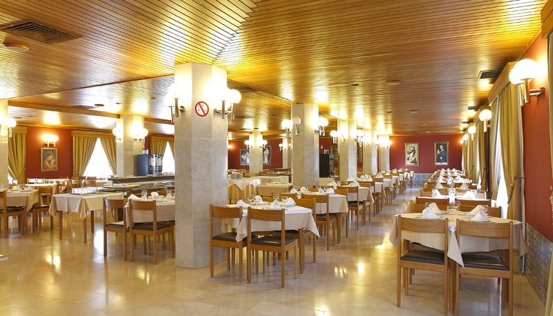 Breakfast room within the restaurant - Domus Pacis Fatima Hotel