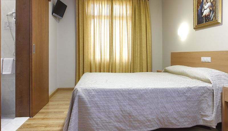 Standard room (single) - Domus Pacis Fatima Hotel