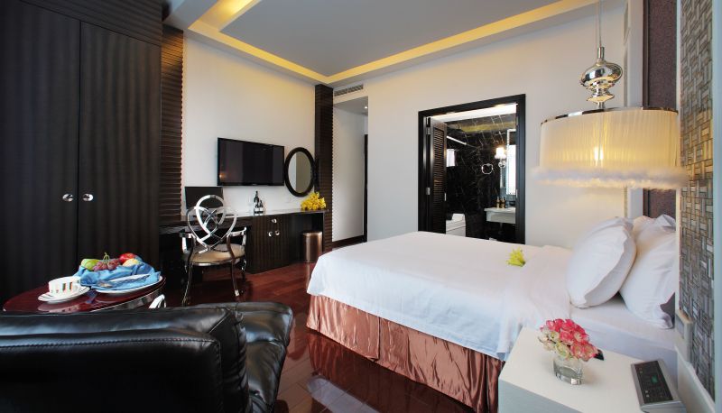Suite - A & Em - Hai Ba Trung Hotel