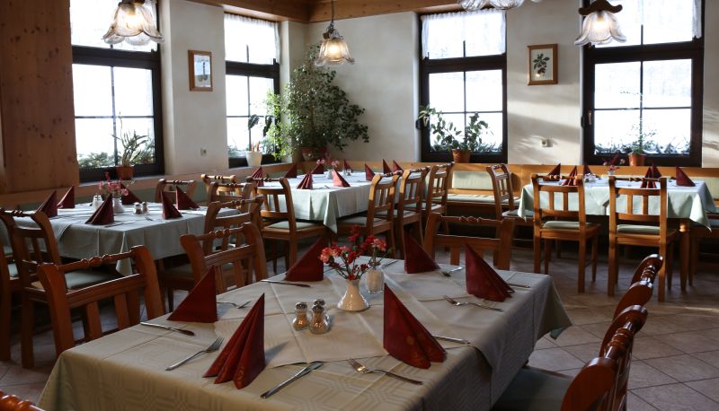 Restaurant 1 - Gasthaus und Hotel Rote Schenke