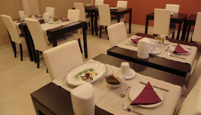Salle de petit-déjeuner - Albergo della Ceramica