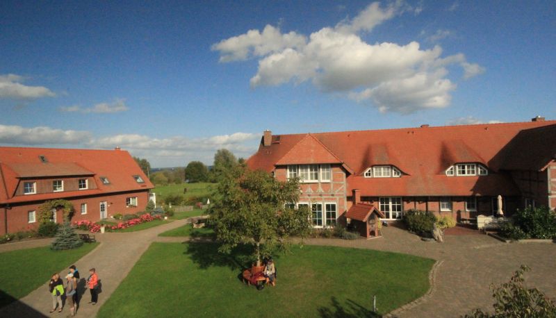 Buitenruimte van het hotel - Seehotel Zielow