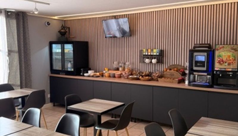 Açık büfe - BRIT HOTEL ESSENTIEL PAU LESCAR