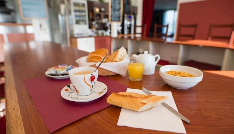 Ristorante - BRIT HOTEL ESSENTIEL PAU LESCAR