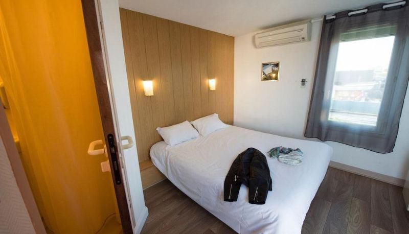 Camera standard - BRIT HOTEL ESSENTIEL PAU LESCAR