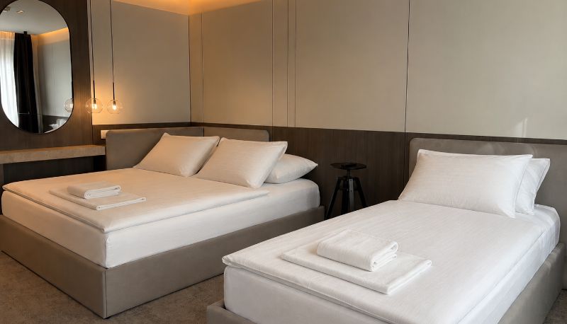 Driepersoonskamer - Wabi Hotel - Beauty & Dental Center