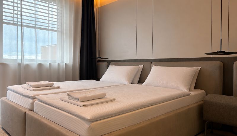 Driepersoonskamer - Wabi Hotel - Beauty & Dental Center