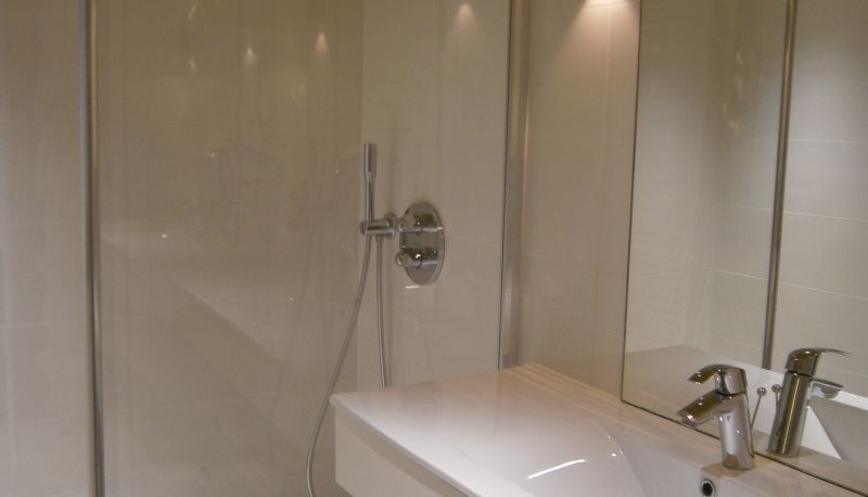 Bagno - Brit Hotel St Brieuc Plérin