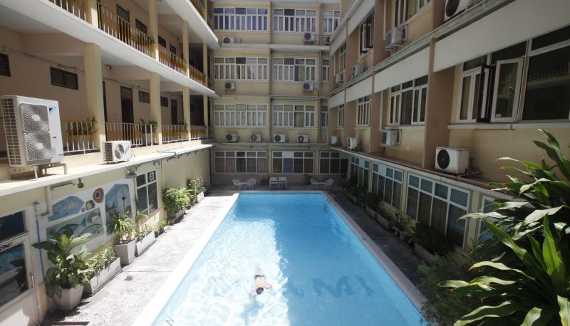 Pool - Miami Hotel