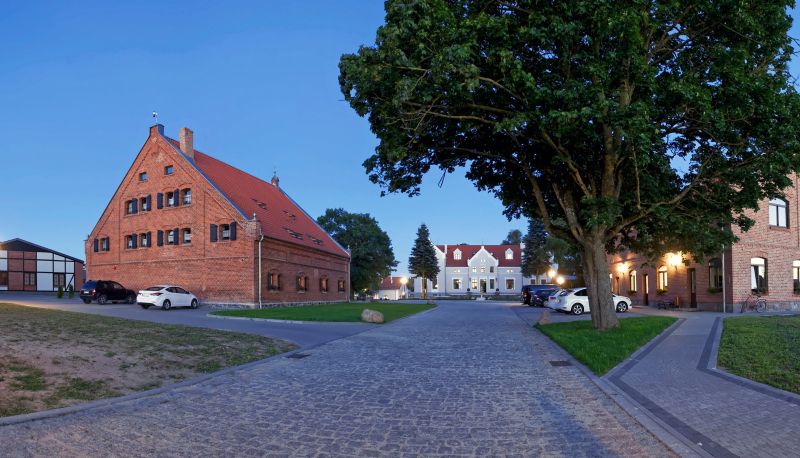 Area esterna dell'hotel - Pałac Mortęgi Hotel & Spa