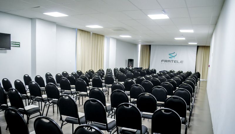 Sala seminaryjna - Fratele Business