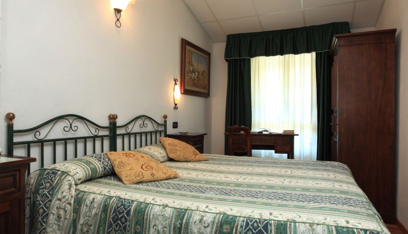Habitación con balcón - Le Macinaie Monte Amiata