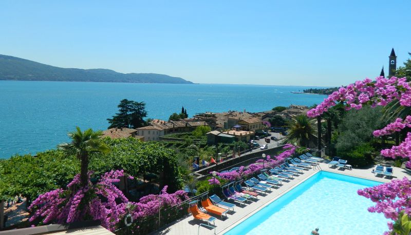 Hotel outdoor area - Palazzina Albergo