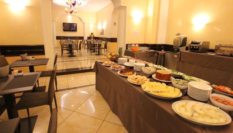 Frukostrum - Mokinba Hotels Baviera