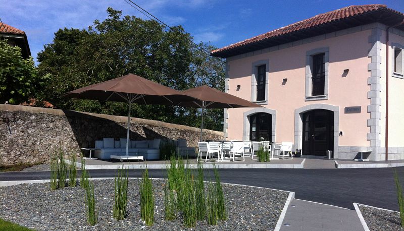 Café/bistro - Villa Marrón