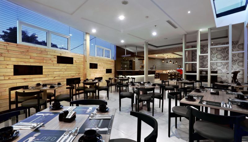 Restaurant - Neo Dipatiukur Bandung