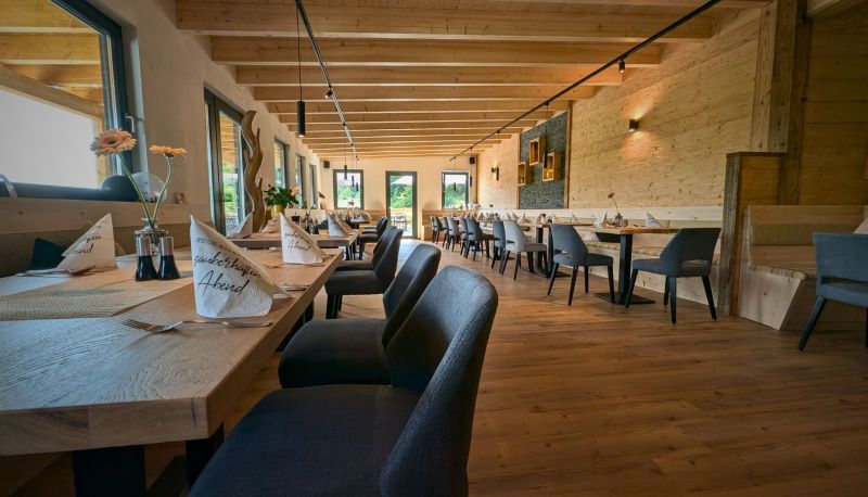 Restaurante - Hotel Berghof Wasserkuppe & Gästehaus Fuldaquelle