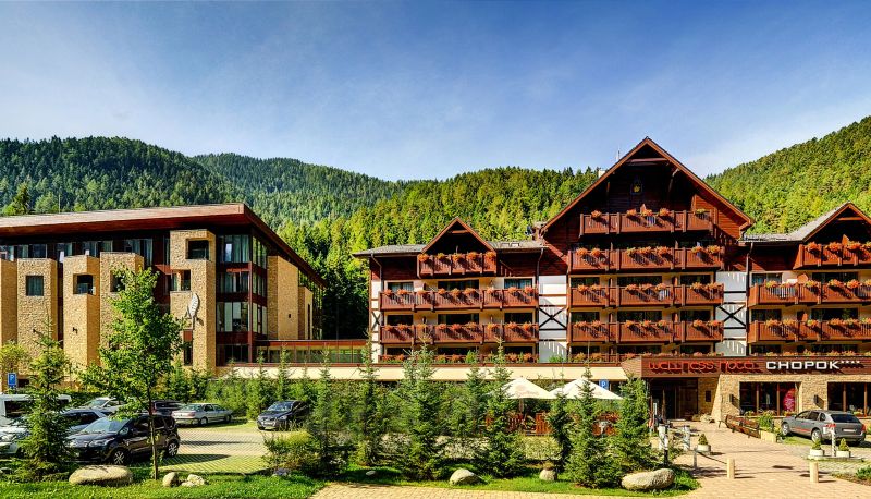 Buitenruimte van het hotel - Wellness Hotel Chopok ****