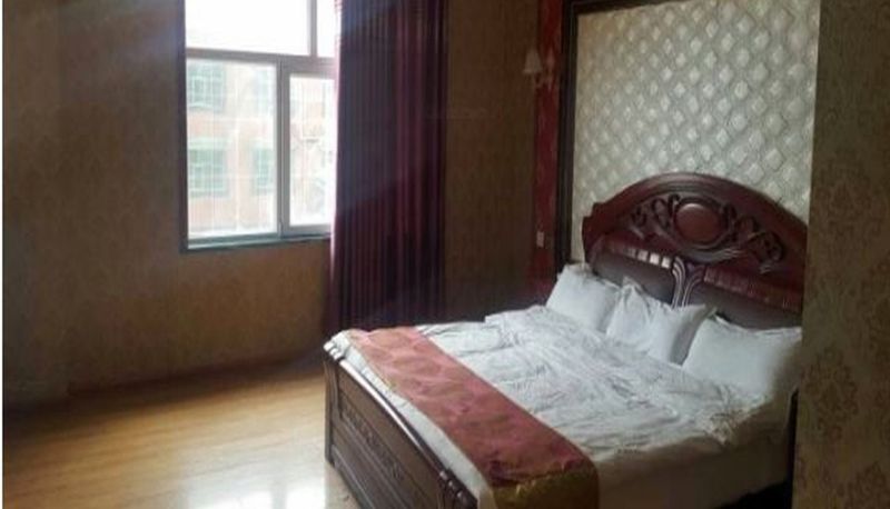 Chambre standard (simple) - Zurmang Hotel