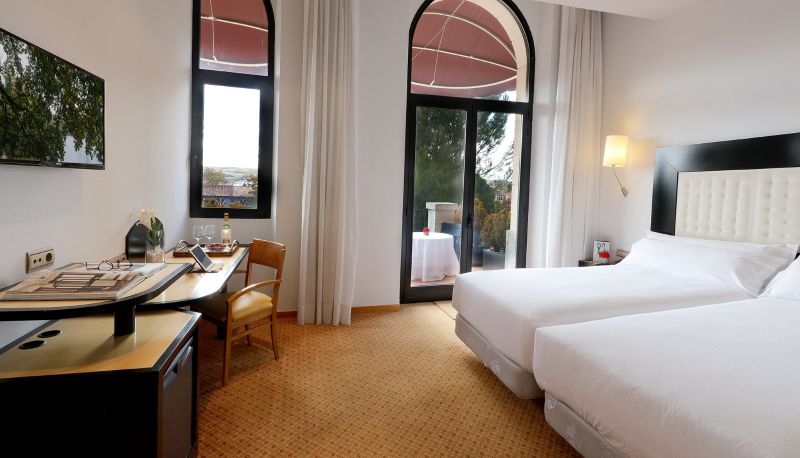 Chambre avec terrasse - abba Burgos