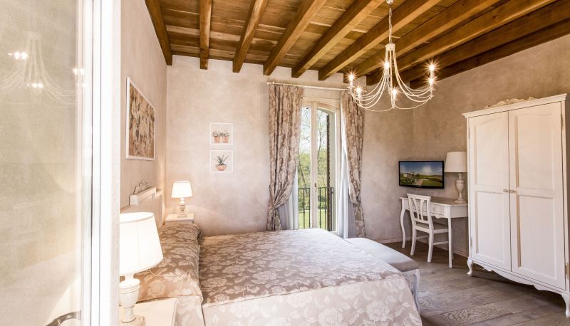 Camera standard (doppia) - Relais Mondotella