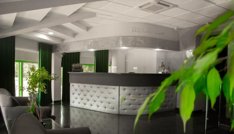 Reception - Promenada