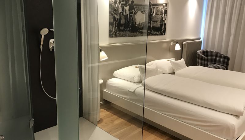 Chambre avec balcon - Der kleine Hans GARDELS basics - enjoy the difference