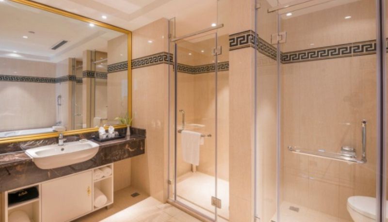 Bagno - Macrolingk Regent Hotel Perfume Bay Hainan