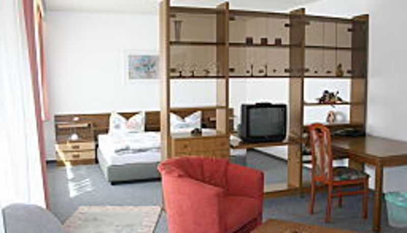 Room - Dolfi