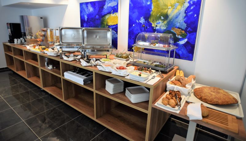 Buffet - Santiny Hotel & Restaurant