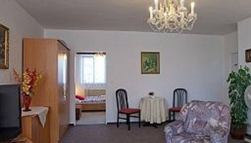 Apartment - Minor