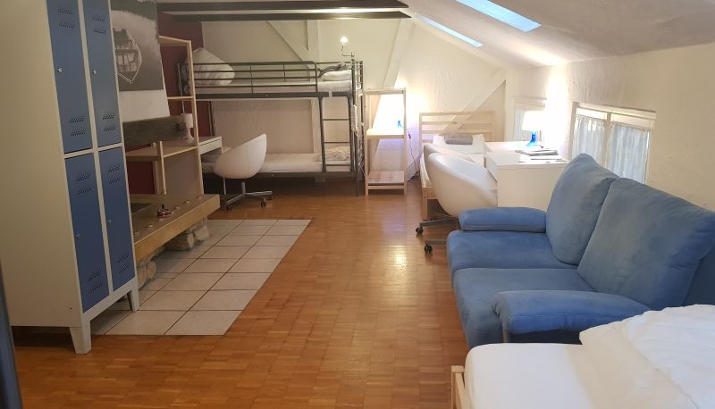Standardzimmer (Doppel) - Lindas Backpacker Zürich City