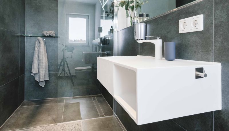 Bathroom - Unique-Inn