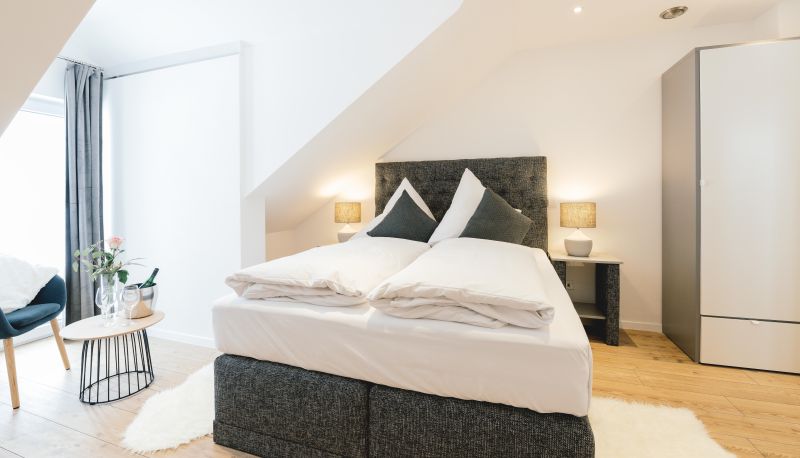Standard room (double) - Unique-Inn