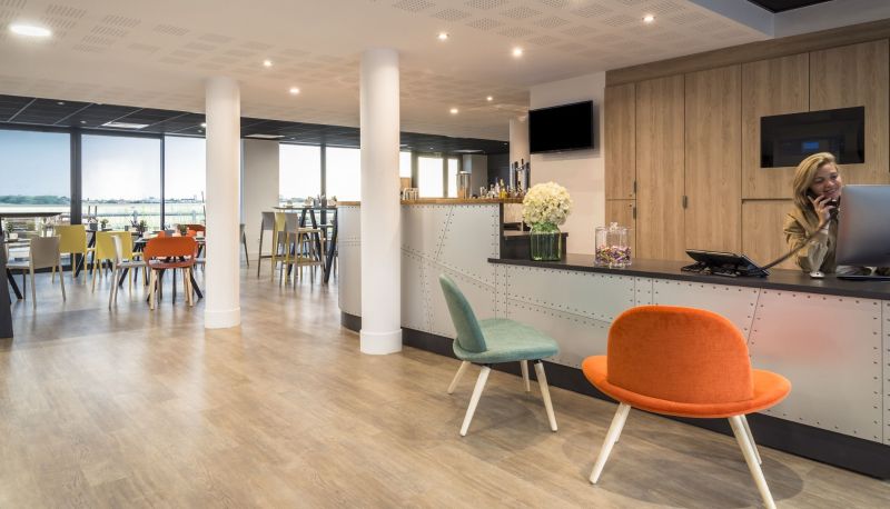 Rezeption - NAJETI HOTEL LILLE NORD