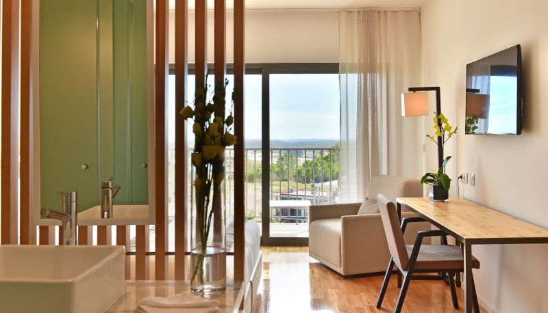 Info - Algarve Race Hotel & Resort