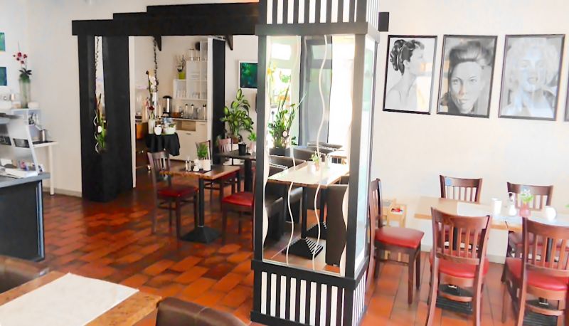 Salle de petit-déjeuner - Hotel Stadt Soltau