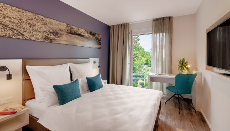 Camera business - Amper Art Hotel